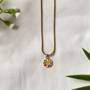 Hand Crafted Multicolor Flower Pendant Necklace